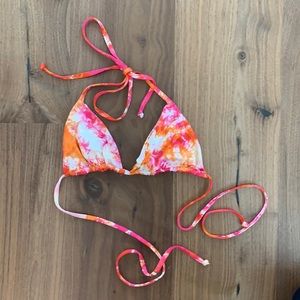 Frankie’s bikinis top